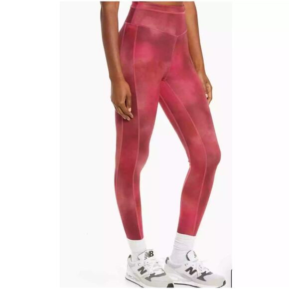 Free People FP Movement Reversible Beat the Heat Leggings Red Combo Size Medium - Picture 3 of 11